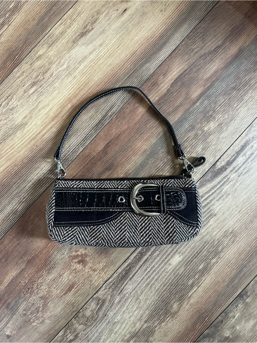 Y2K Black & Cream Herringbone Belt-Accent Shoulder Bag
